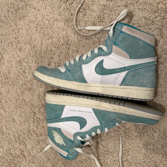 AIR JORDAN 1 RETRO HIGH OG ‘TURBO GREEN’ SHOES - Picture 4 of 7